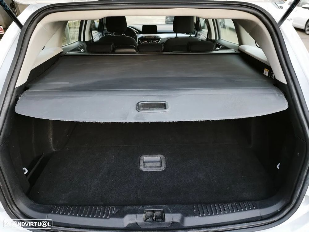 Ford Focus SW 1.5 EcoBlue S&S TITANIUM DESIGN - 14