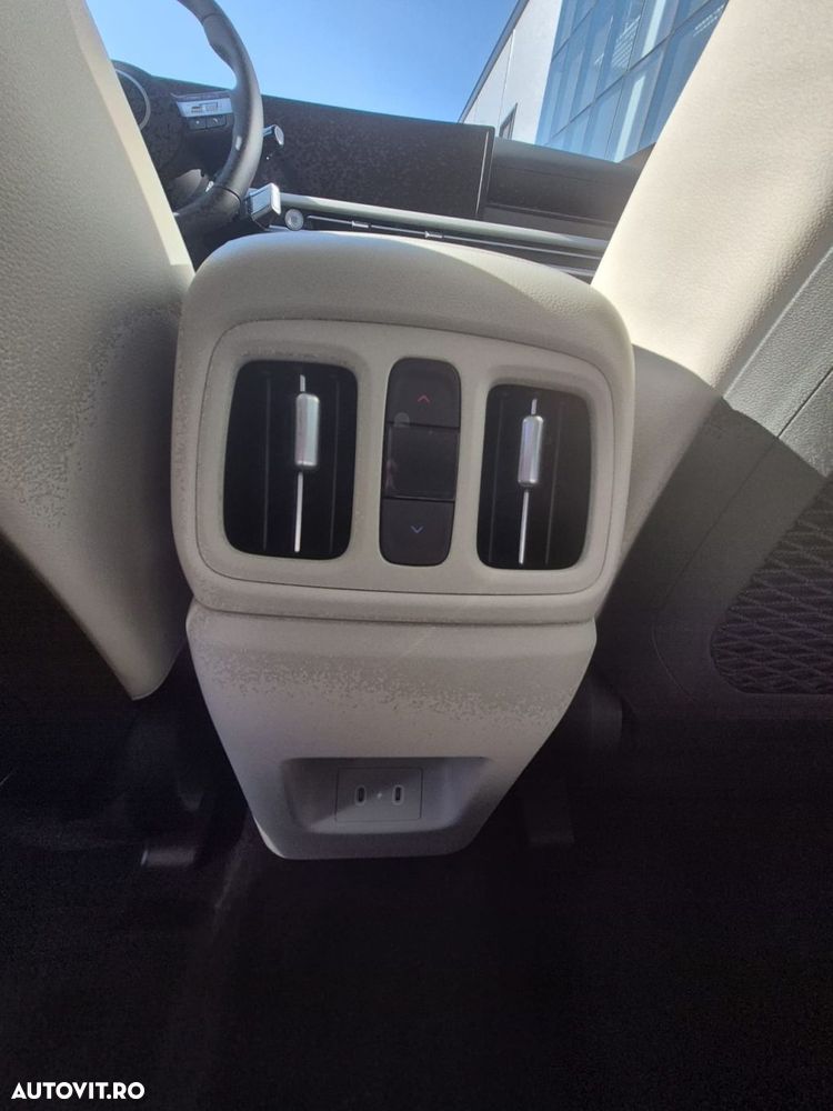 Hyundai Tucson - 8