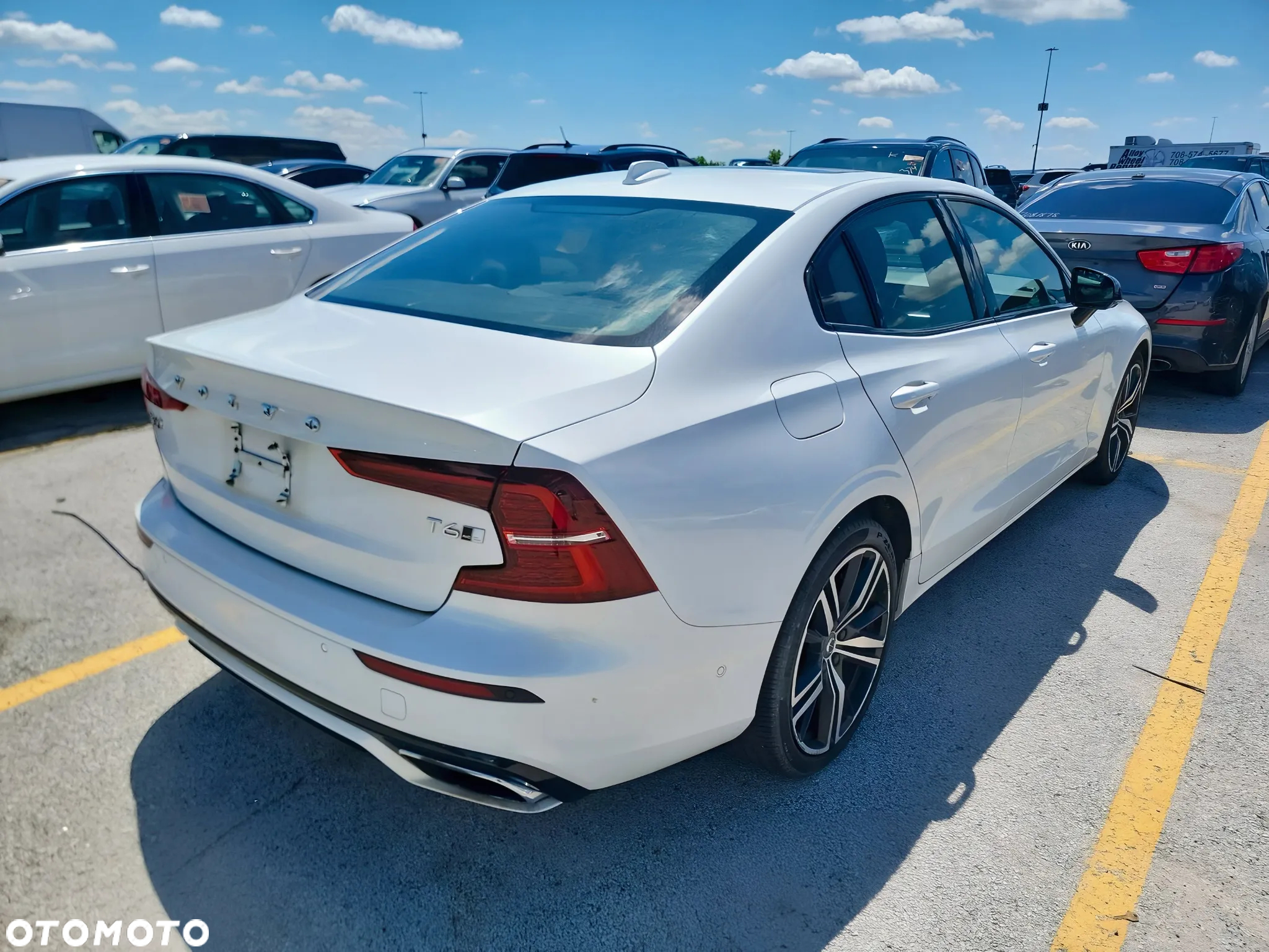 Volvo S60 T6 AWD R-Design - 6