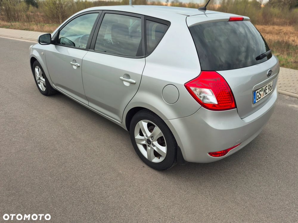 Kia Ceed 1.4 CVVT Vision - 5