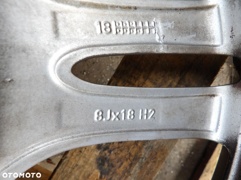 BMW - F30,F31,F32,E90 - KOMPLET ALUMINIWYCH FELG - M PAKIET - 8jX18H2  IS34 - 8,5jX18H2  IS47 - 7845880  7845881 - 6
