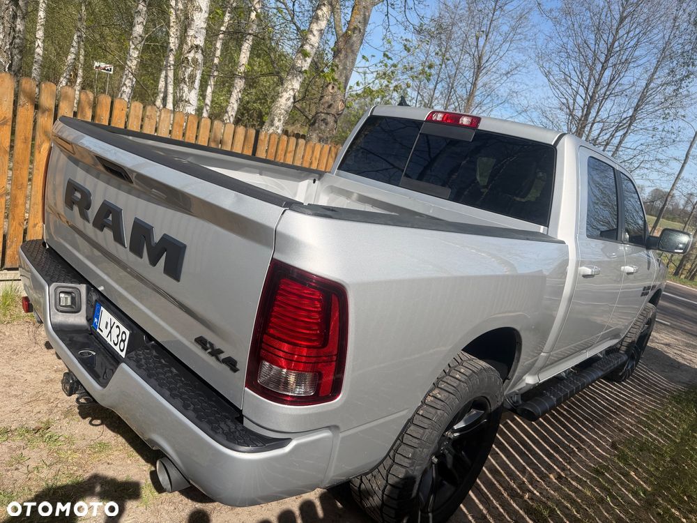 RAM 1500 Crew Cab Sport - 5