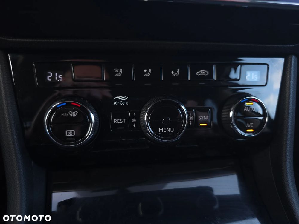 Skoda Superb 1.8 TSI Ambition DSG - 20