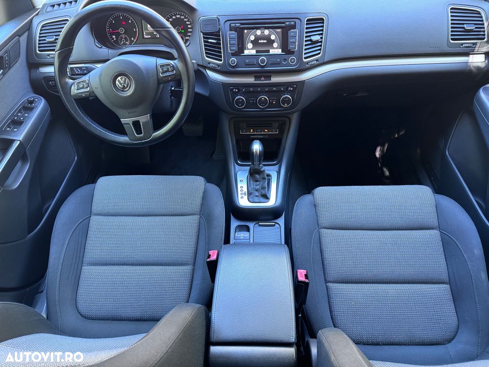 Volkswagen Sharan 2.0 TDI DSG BlueMotion Technology Comfortline - 9