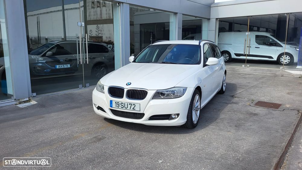 BMW 318 d Sport Line - 16