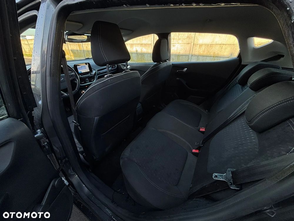 Ford Fiesta 1.5 TDCi ACTIVE - 18