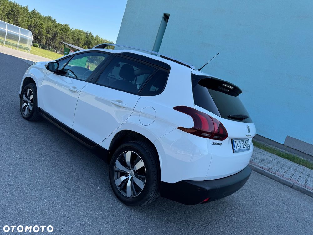 Peugeot 2008 Blue-HDi FAP 100 STOP & START Style - 12