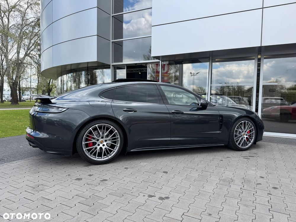 Porsche Panamera GTS - 11