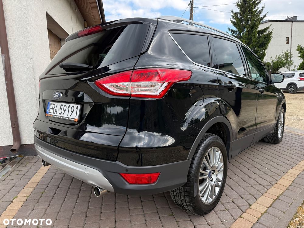 Ford Kuga 2.0 TDCi 2x4 Titanium - 30