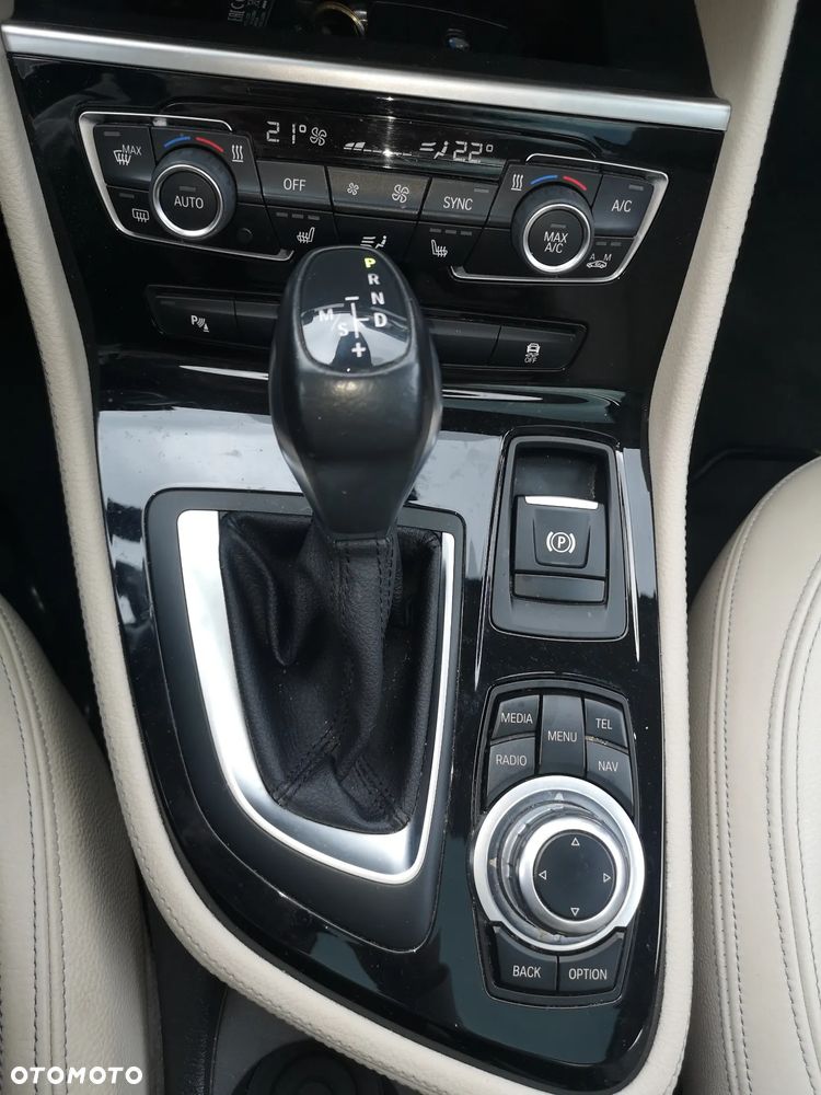 BMW Seria 2 218d Sport-Aut Luxury Line - 6