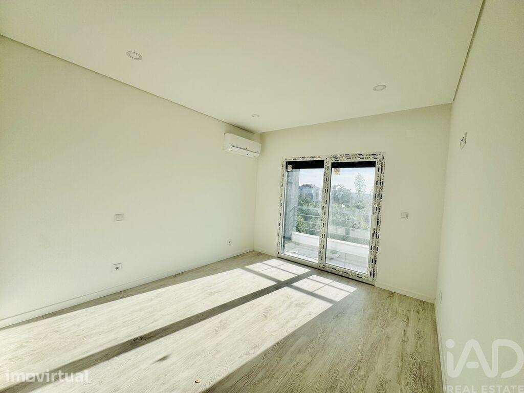 Apartamento em Seixal, Arrentela e Aldeia de Paio Pires de 63,00 m2 - Grande imagem: 2/11