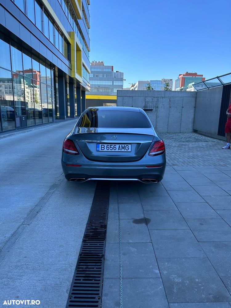 Mercedes-Benz E 43 AMG 4MATIC 9G-TRONIC - 2