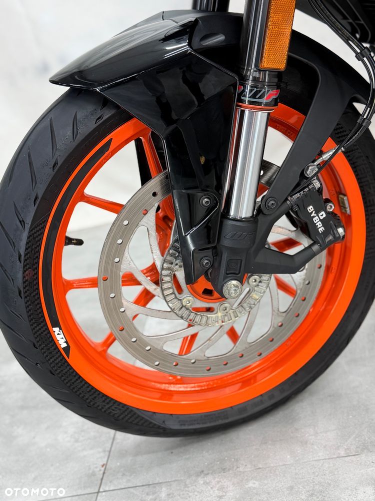 KTM Duke 390 - 8