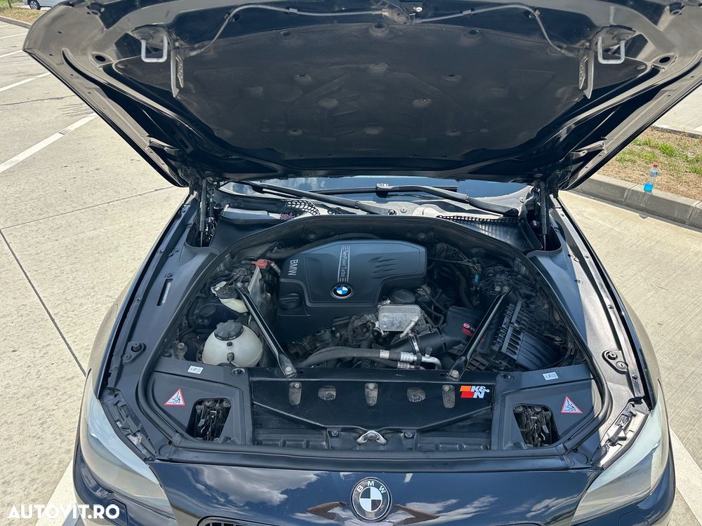 BMW Seria 5 528i Aut. - 17