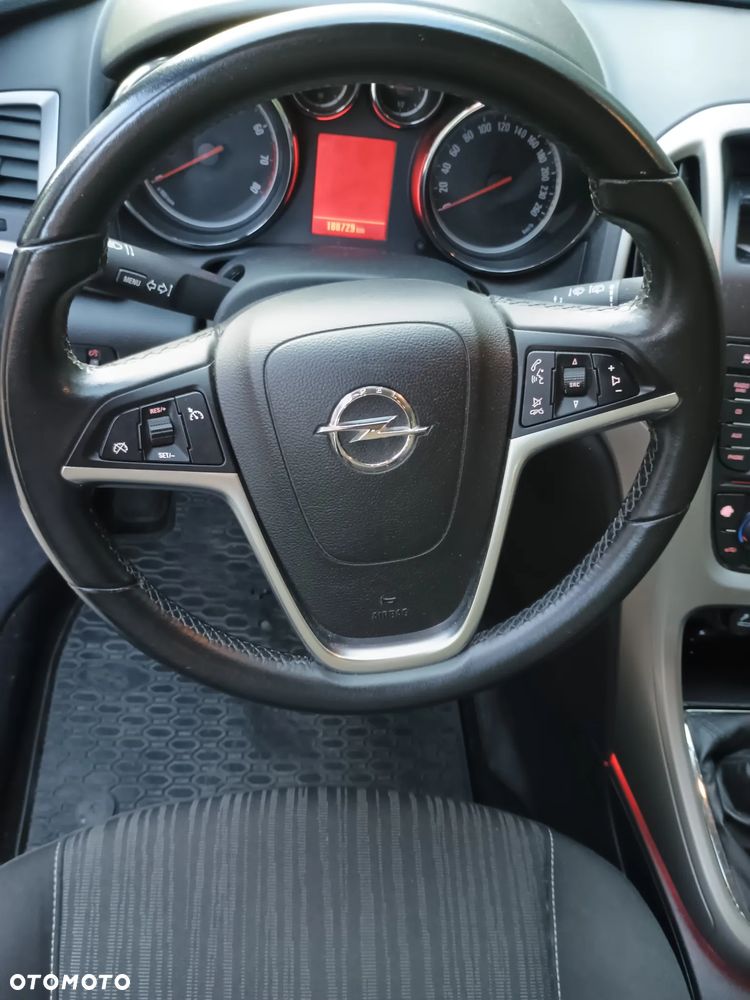Opel Astra 1.6 Enjoy - 10