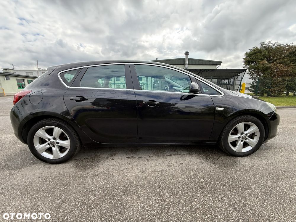 Opel Astra - 4