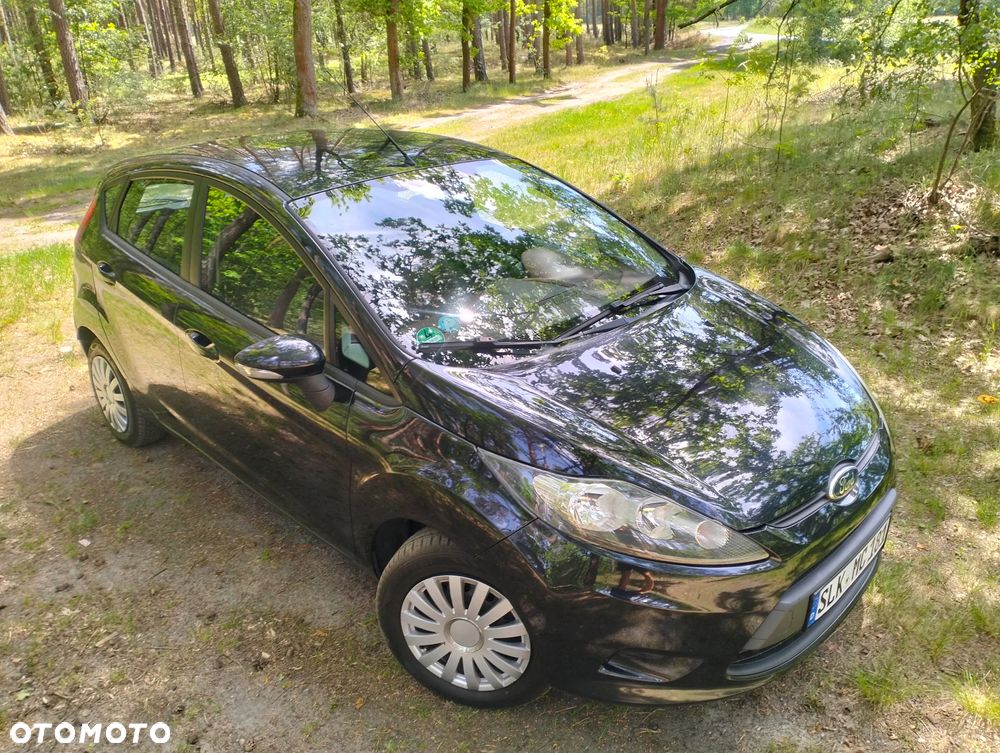 Ford Fiesta 1.25 Ambiente - 21