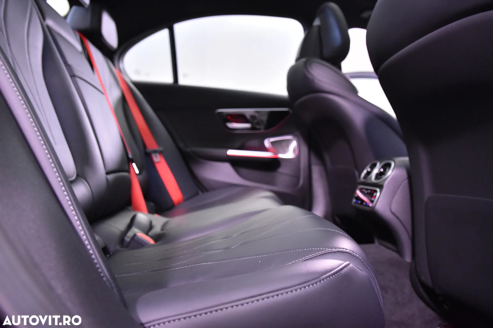 Mercedes-Benz C AMG 43 4Matic AMG Speedshift MCT9G - 12