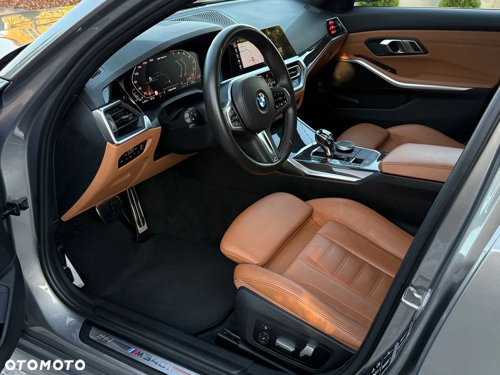 BMW Seria 3 M340i xDrive - 27