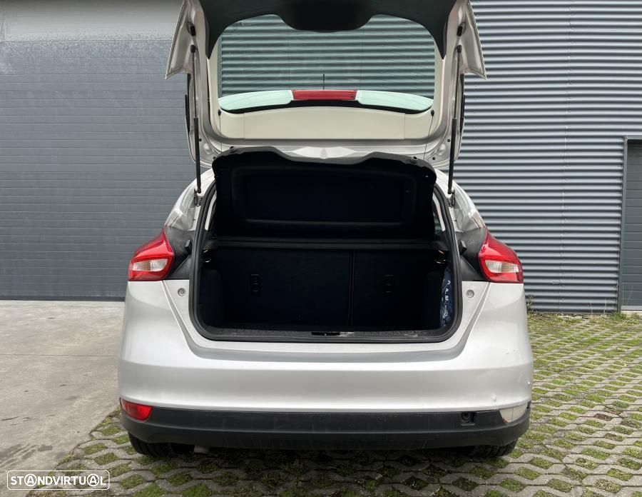 Ford Focus 1.5 TDCi Trend+ - 12