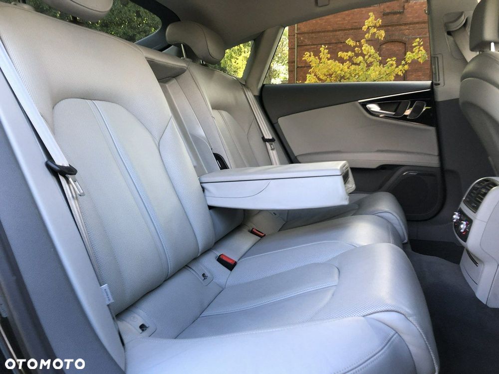 Audi A7 Sportback - 12