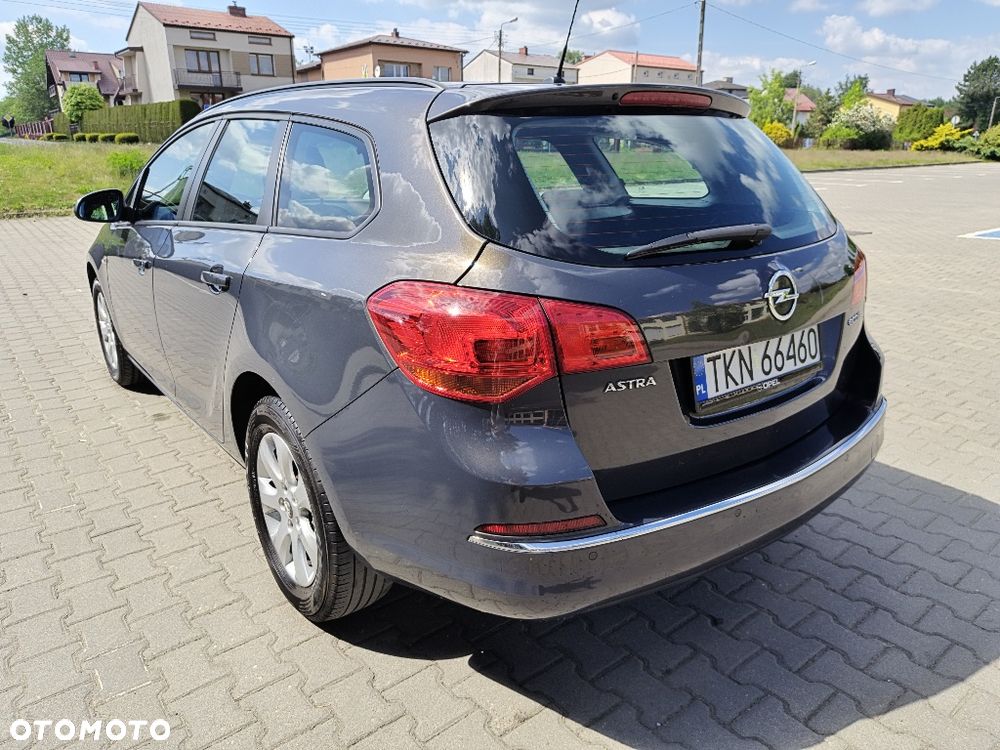 Opel Astra - 6