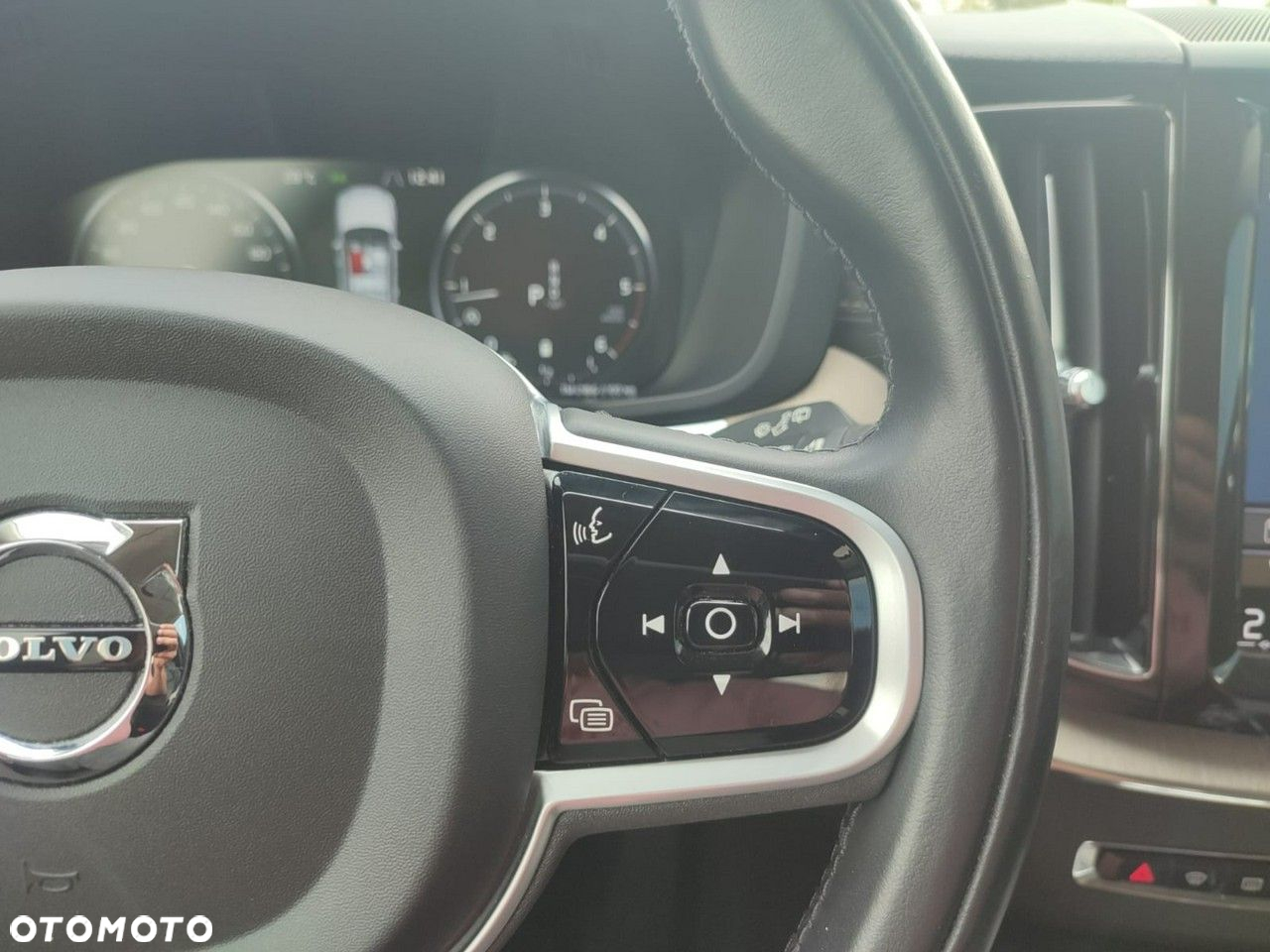 Volvo XC 60 - 35