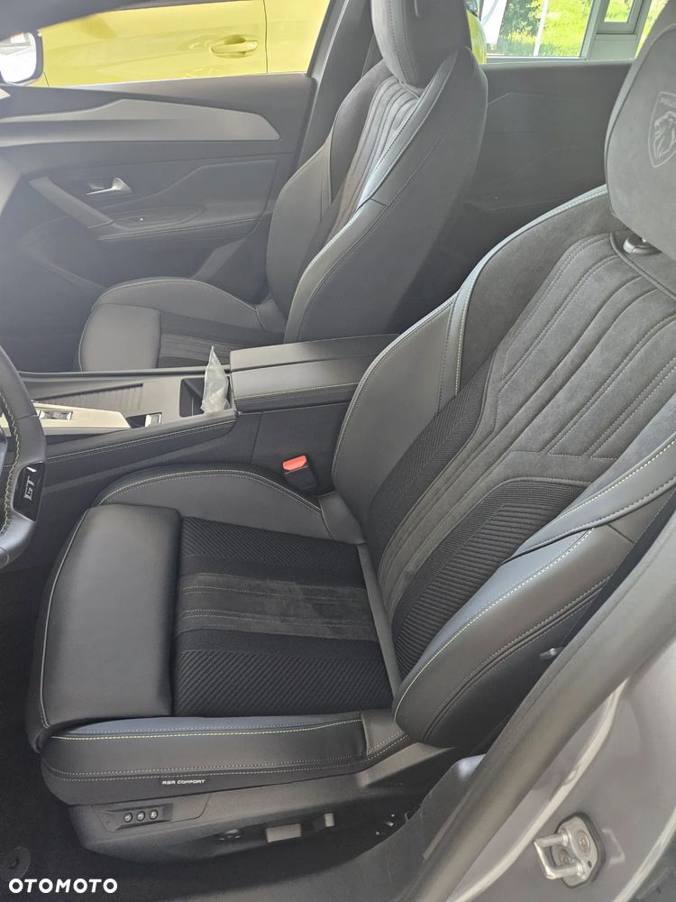 Peugeot 308 1.2 mHEV GT Exclusive S&S e-DCS6 - 10
