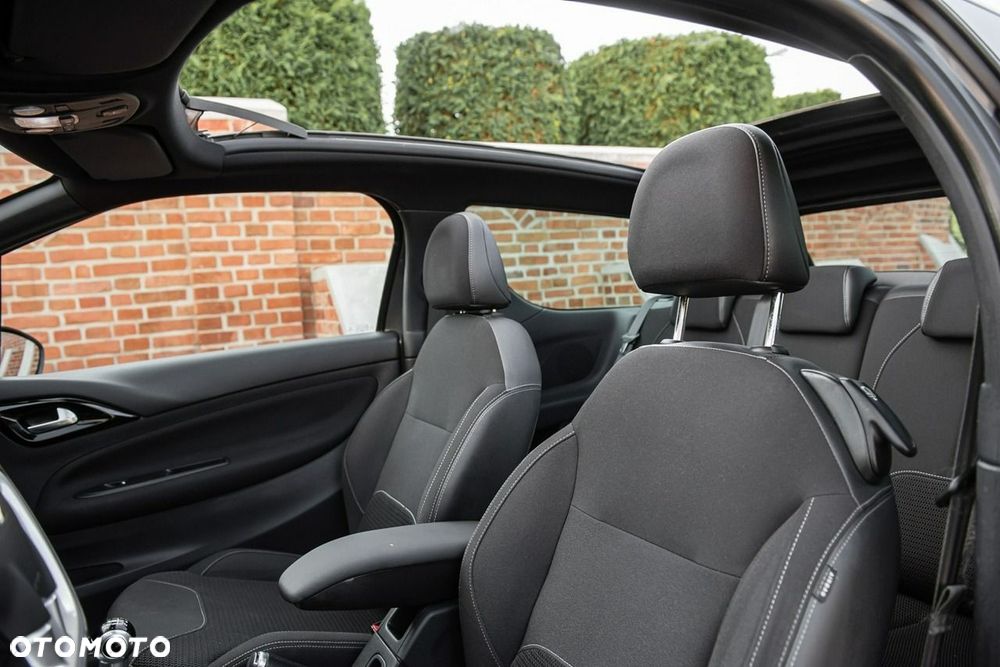Citroën DS3 VTi 120 SoChic - 7