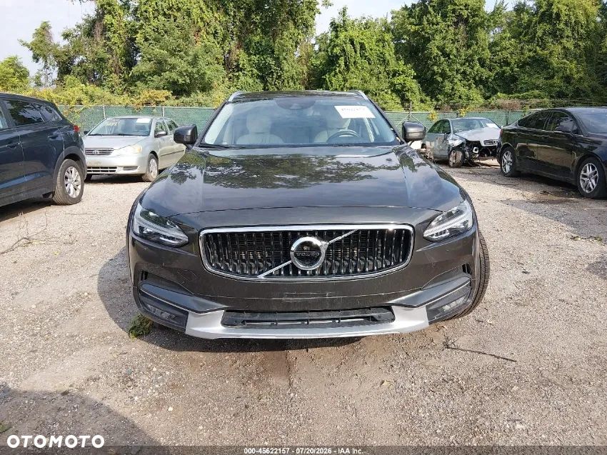 Volvo V90 Cross Country T6 AWD - 10