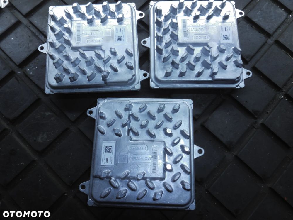 Opel Corsa F moduł lampy przód L90094996 PRZETWORNICA NOWE - 1