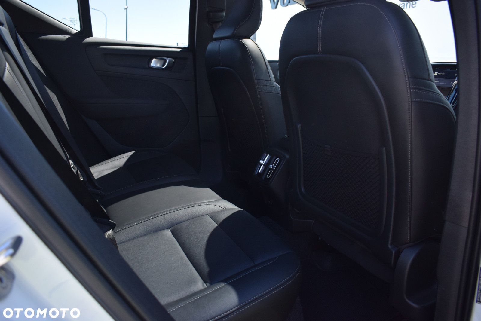 Volvo XC 40 - 23