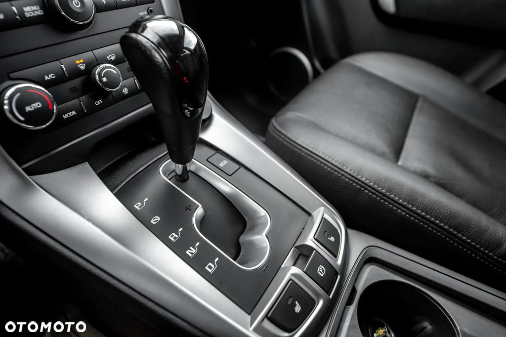 Chevrolet Captiva 2.4 AWD Automatik LT+ - 30