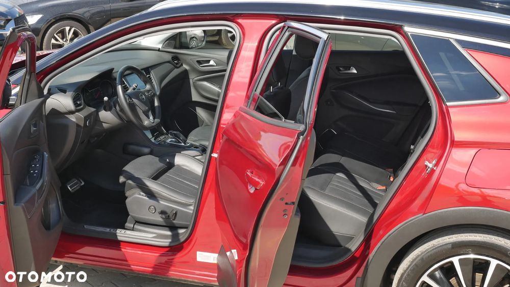 Opel Grandland X 1.6 T PHEV 4x4 Ultimate - 10