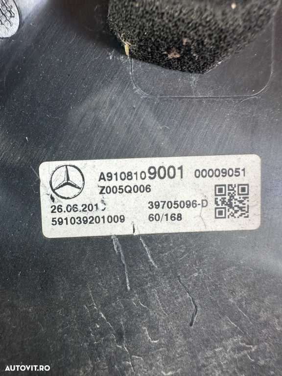 Oglinda dreapta MERCEDES SPRINTER W 910 cod piesa A910081 09001 - 7