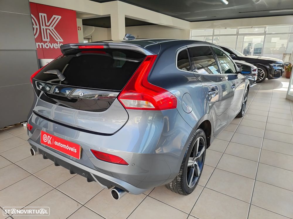 Volvo V40 2.0 D3 R-Design - 14