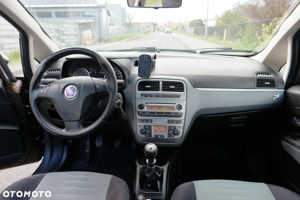 Fiat Grande Punto 1.4 8V Dynamic - 24