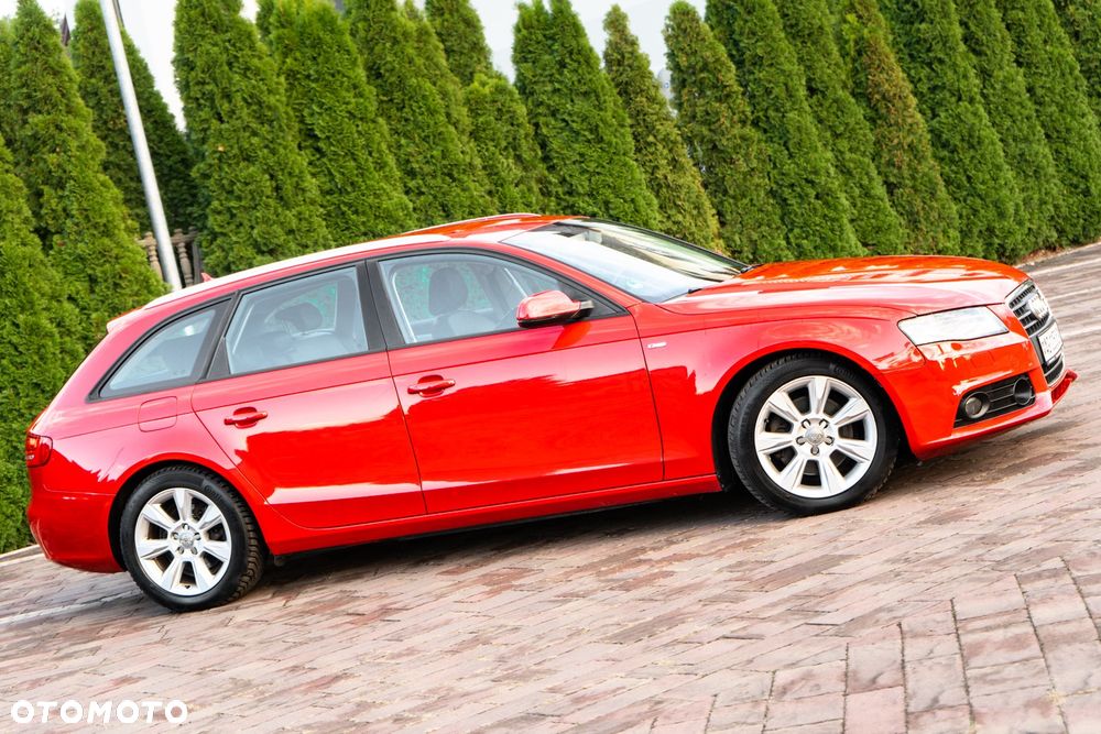 Audi A4 Avant - 8