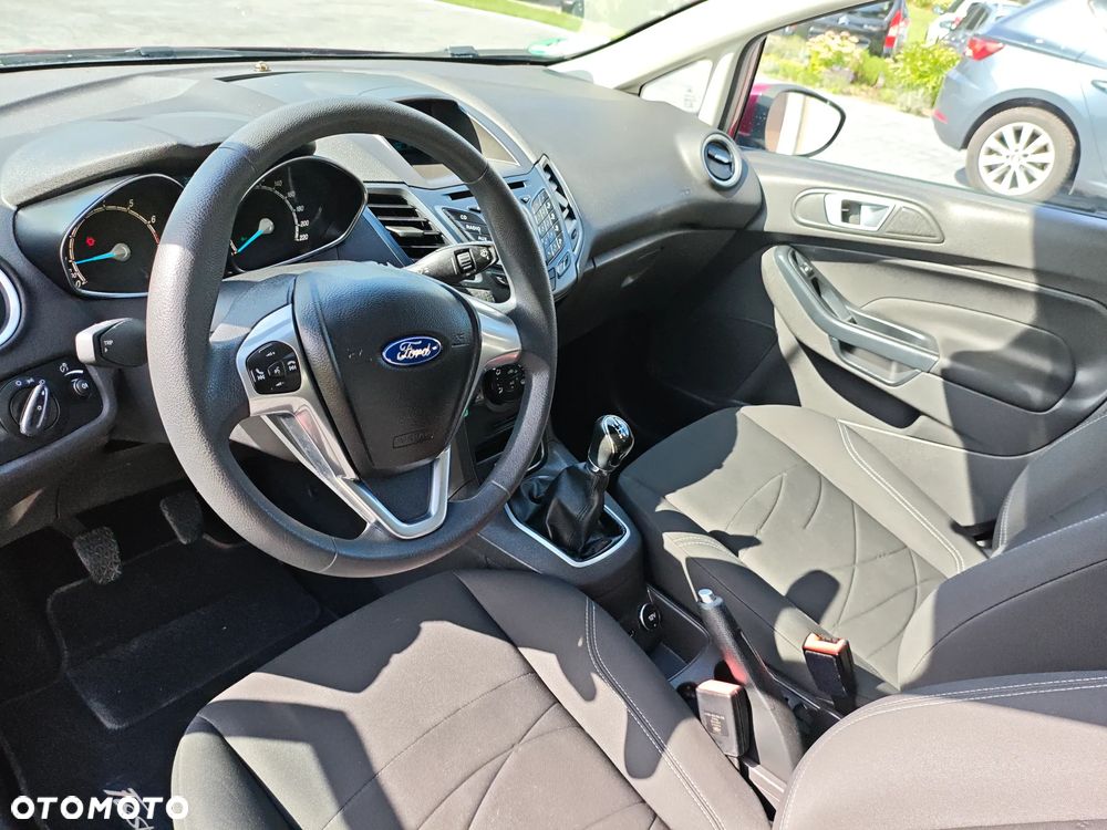 Ford Fiesta 1.25 SYNC Edition - 25