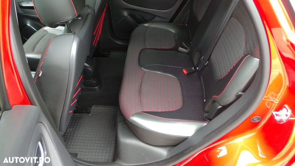 Renault Captur TCe 120 EDC Helly Hansen - 20
