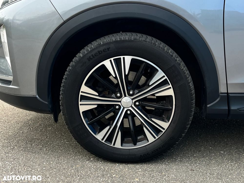 Mitsubishi Eclipse-Cross - 24