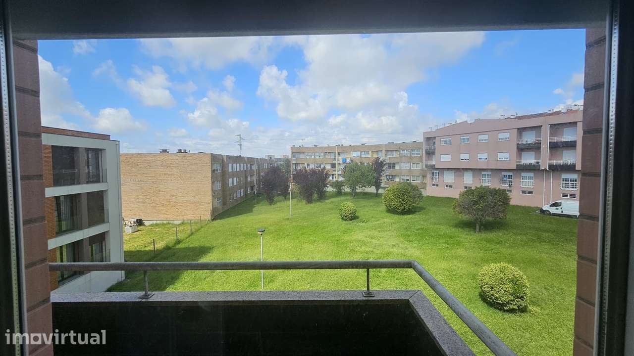 Apartamento T2 Venda em Custóias, Leça do Balio e Guifões,Matosinhos - Grande imagem: 2/21