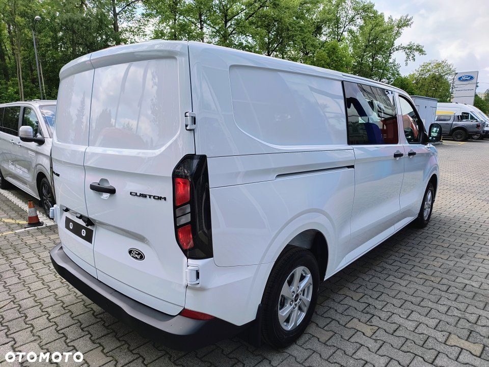 Ford Transit Custom - 9