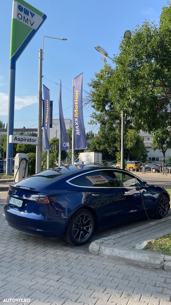 Tesla Model 3 Standard Reichweite Plus Hinterradantrieb - 6