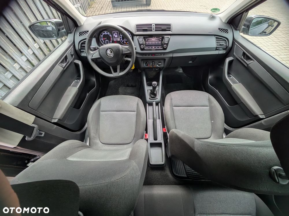 Skoda Fabia - 15