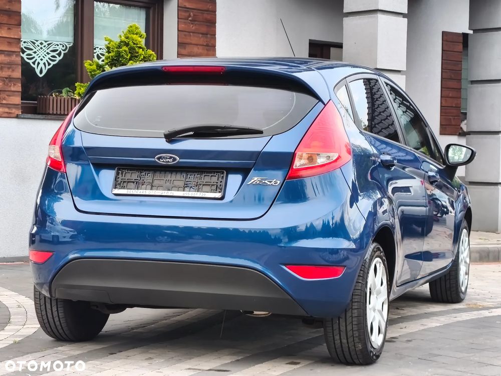 Ford Fiesta 1.3 Ghia - 16