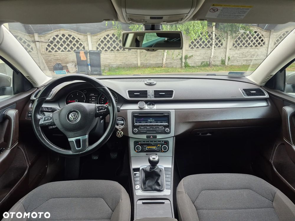 Volkswagen Passat 2.0 TDI DPF Comfortline - 7