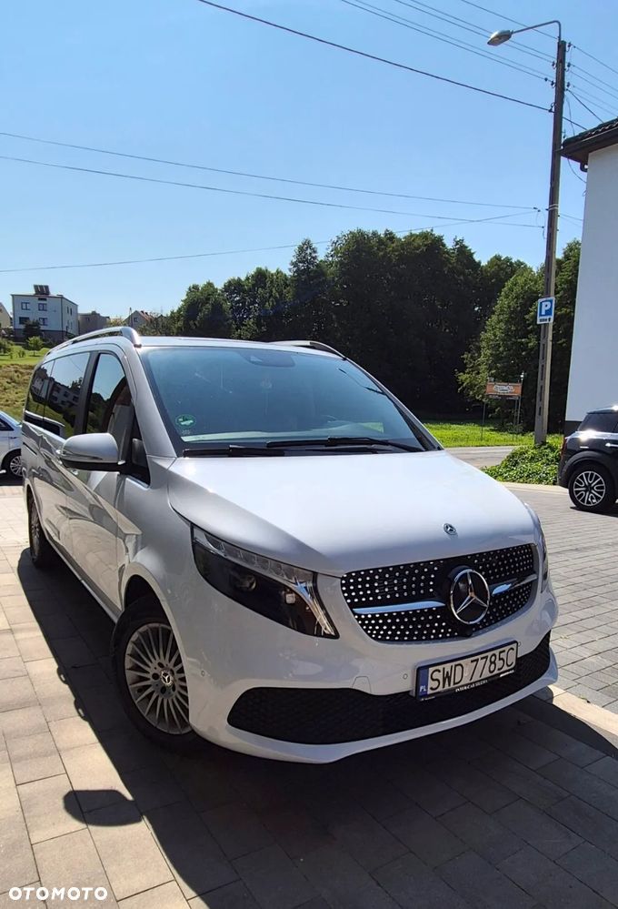 Mercedes-Benz Klasa V - 8