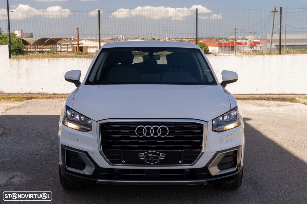 Audi Q2 30 TFSI Design S tronic - 2