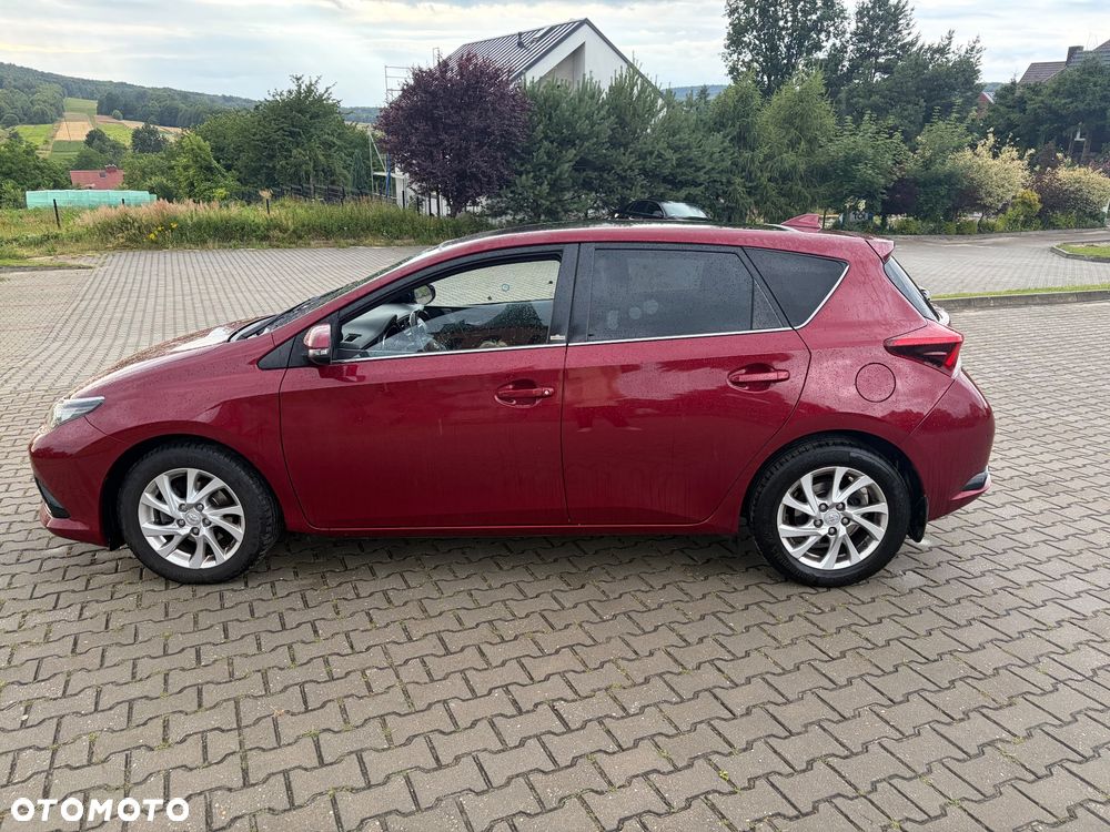 Toyota Auris 1.2 T Prestige - 6